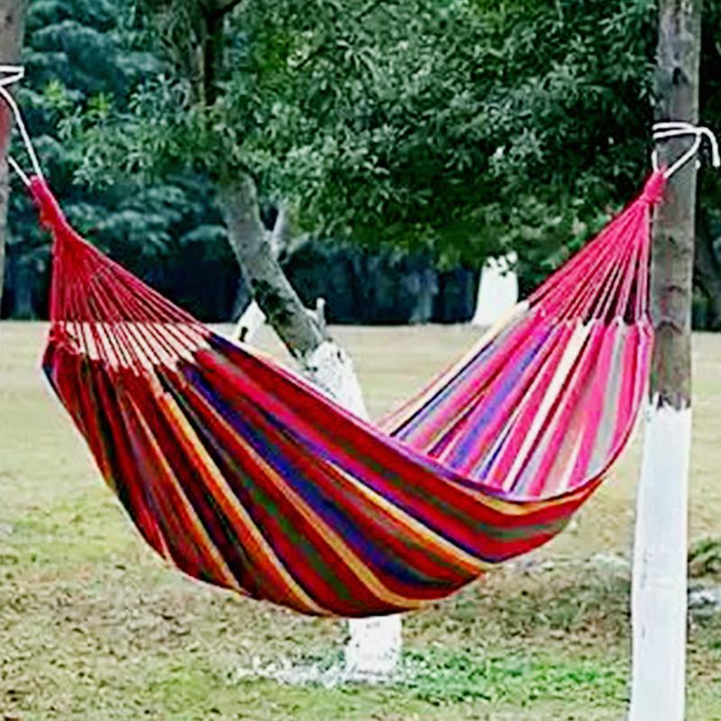 Outdoor Double-Thick Canvas Hammock with Bent Wood Design and Anti-Rollover Feature