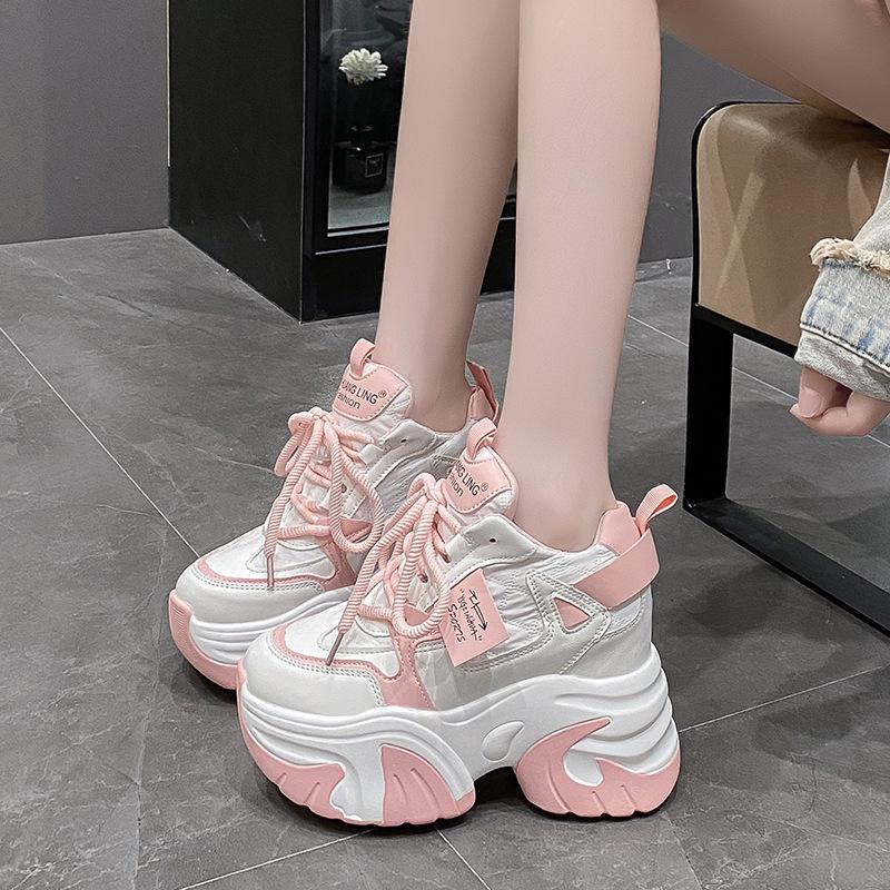 Frühlings- und Herbst-Damenschuhe mit höhenverstärkenden, modischen Kreuzriemen, vielseitige Damenschuhe mit dicker Sohle