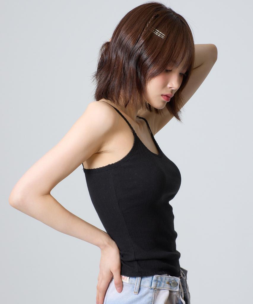 UNKNOWN PLANET Lace Sleeveless Top Black