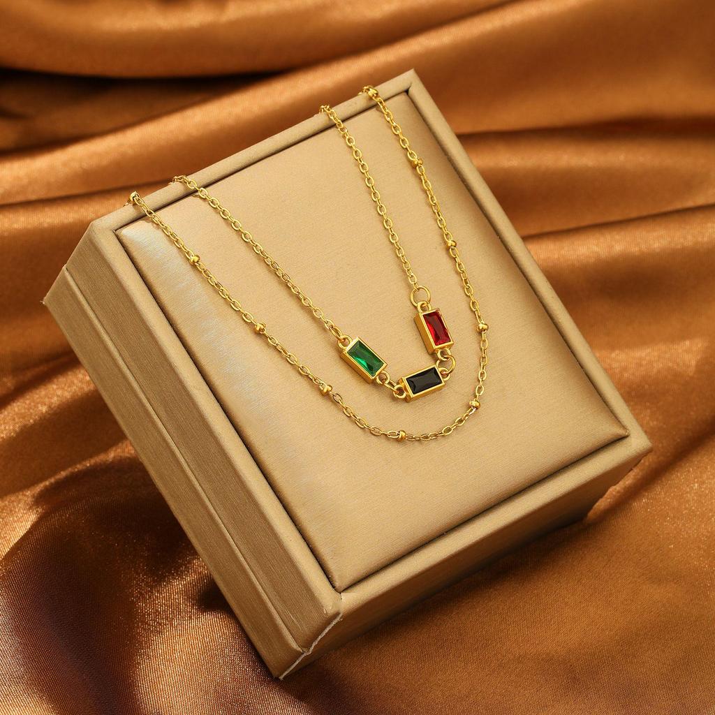 Retro Crystal Rectangle Stainless Steel Necklace - Women's Versatile High-End Design