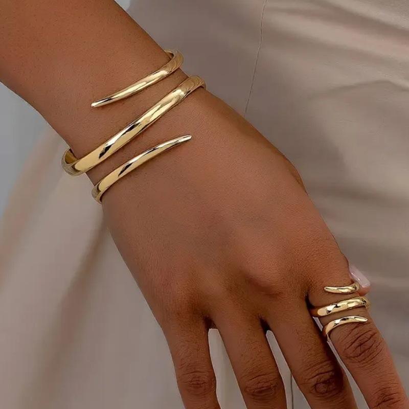 Stainless Steel Water Drop Bangle Ring Set for Women Geometric Teardrop Open WristCuff Irregular Twisted Bracelet Jewelry