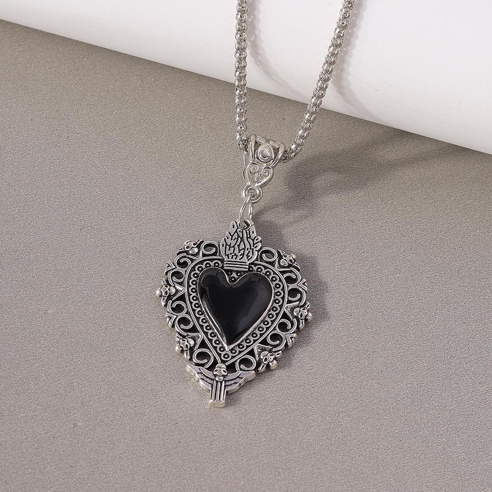 Gothic Skull Love Heart Necklace for Women Men Religious Crucifix Necklaces Punk Jewelry Gifts