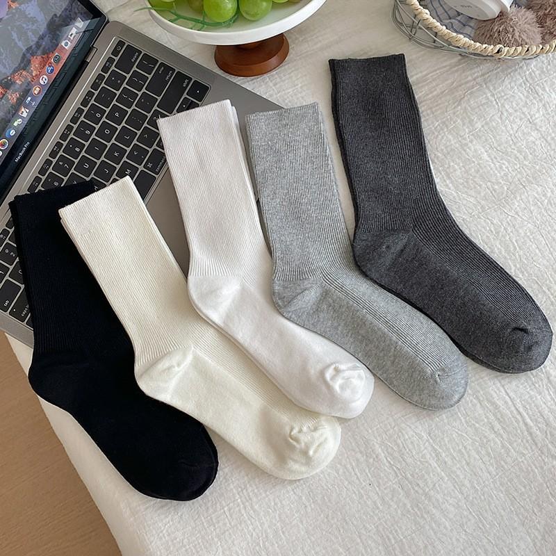 Chaussettes Coton Pur Gris Chaussettes à Empiler Saison Double Aiguille Sans Couture Couleur Unie Absorbant la Transpiration et Désodorant Coton Chaussettes Mi-Haut