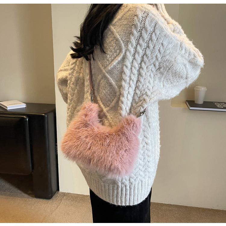 Ielgy Autumn Winter Plush Bag All-Match Cross-Body Shoulder Portable Plush Bag