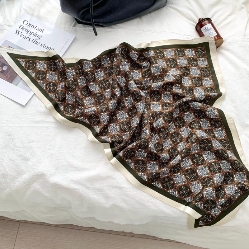 Cashew flower silk scarf new trend bag headscarf headband neck protector scarf scarf small shawl triangle scarf fart curtain