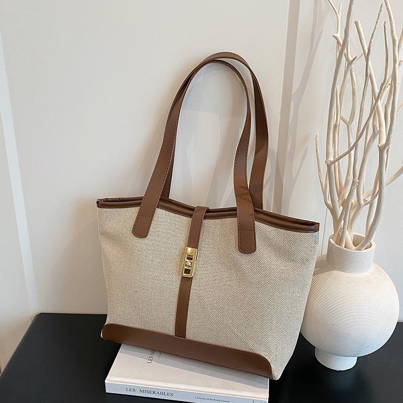 Commuter fashion hand carry women's bag autumn and winter new versatile largecapacity shoulder bag splicing temperament tote bag