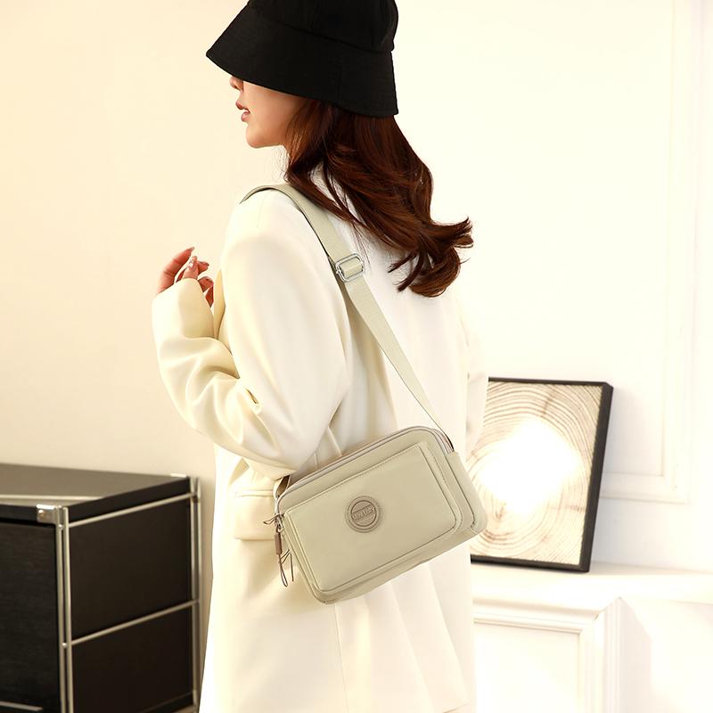 Women's Lightweight Nylon Bag Shoulder Bag Solid Color Mother Bag Crossbody Bag