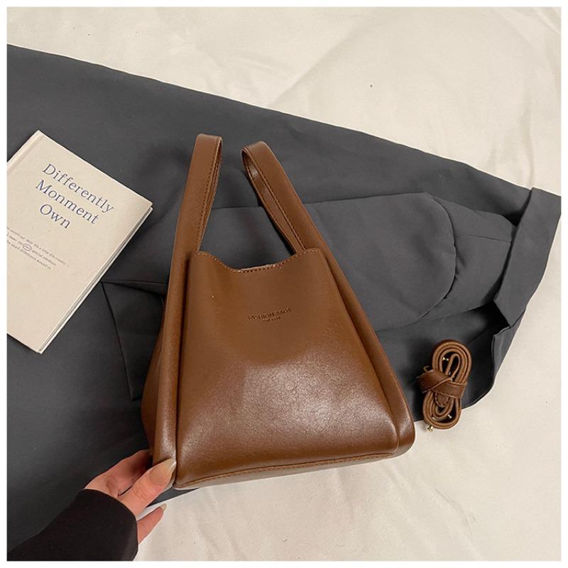 Stylish casual messenger bag women's handbag autumn new portable bucket bag niche shoulder tote bag