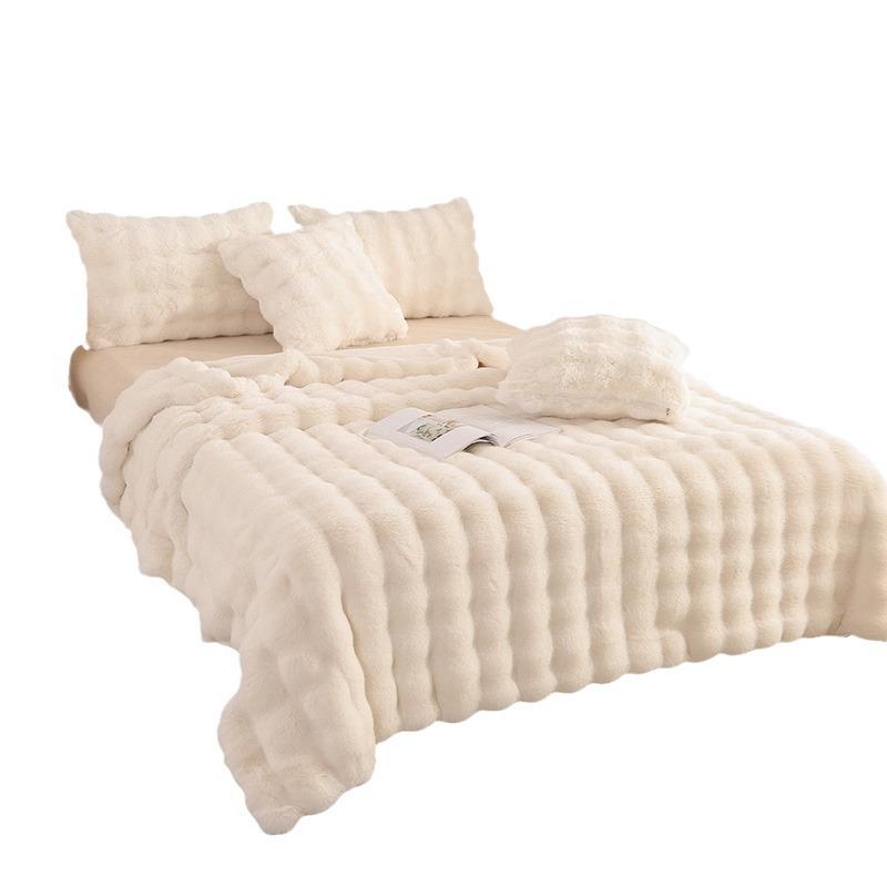 Elegant Toca Extra Thick Double Layer Faux Fur Sofa Nap Blanket