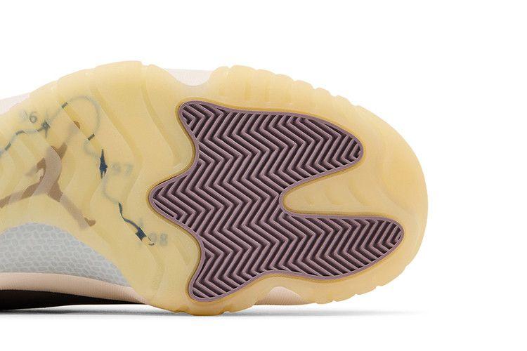 Men's Sneakers Jordan 11 Retro Tokyo Light Bone/Phantom/Grey/Sail/Light Bone