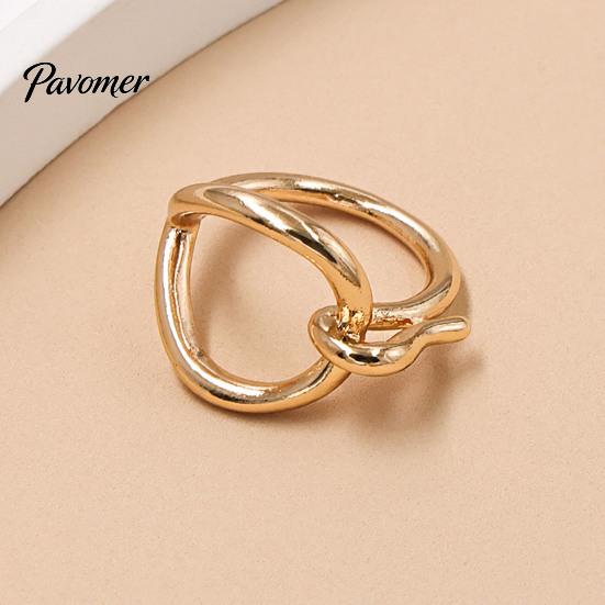 Electroplated Scarf Clip Irregular Ring, Elegant Knotted Heart Silk Buckle Clip, Versatile Shawl Smooth Ring Wrap Fastener for Coat Collar Belt,