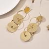 European and American Exaggerated Earrings, Trendy Temperament Exaggerated Fashion Atmosphere Earrings, a Sexy Earring