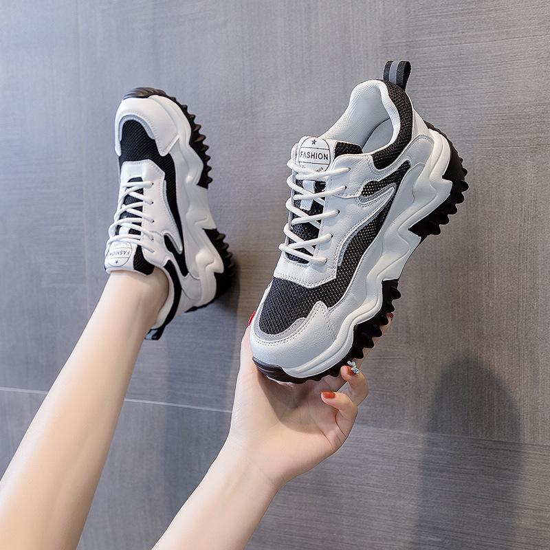 2025 Trendy Women's Genuine Leather Platform Sneakers with Thick Sole and Concealed Lift