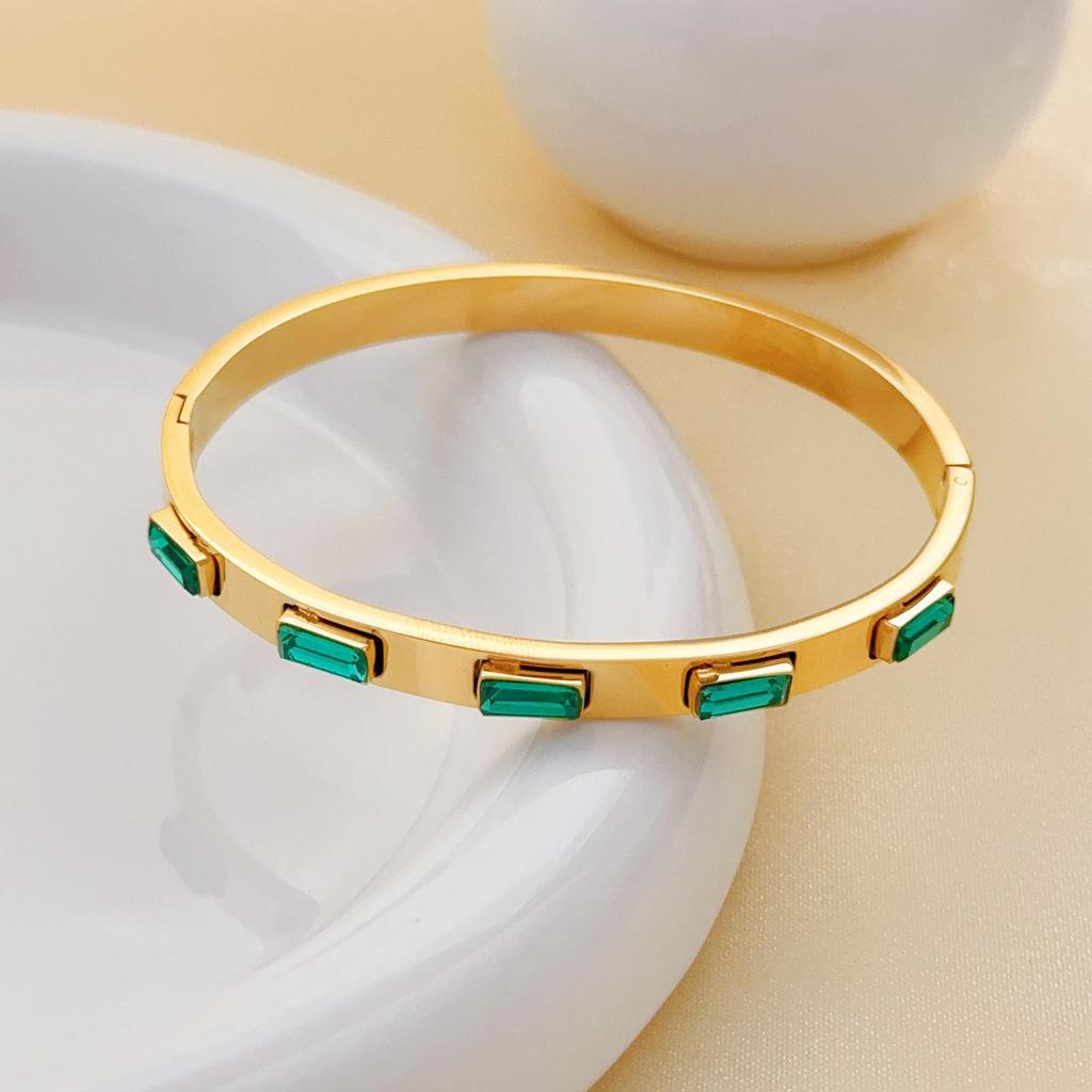 Women's High-End Starry Sky Silver Titanium Steel Bracelet - Versatile, Fade-Resistant, Full Diamond Stainless Steel Plain Band.