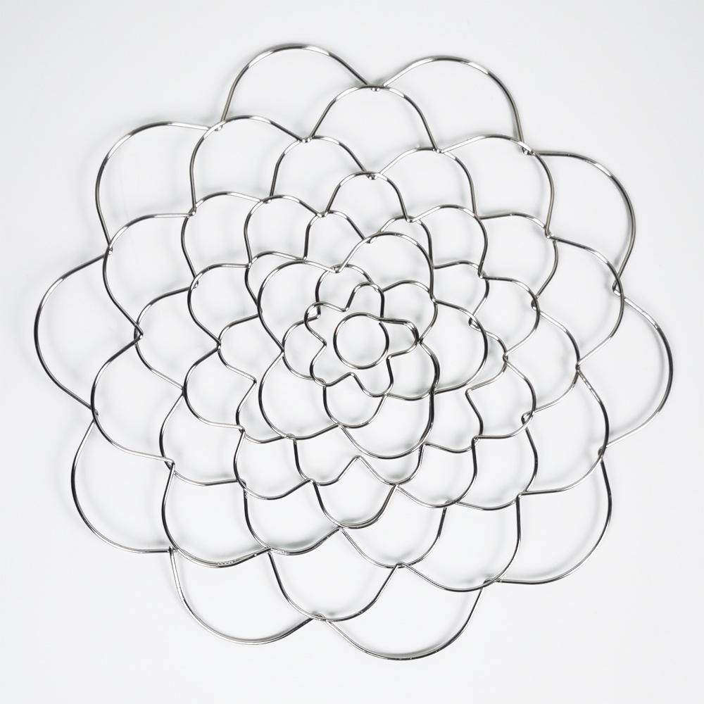 Foldable Metal Laser-Cut Floral Arrangement Grid – Trending Flower Arranging Aid
