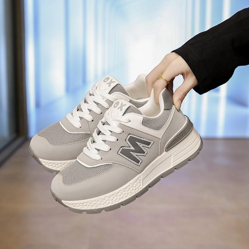 Spring Platform Fashion New Women's Running Casual Shoes Heightening Shoes Street Shot