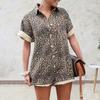 Damen-Strampler mit Leopardenmuster, kurzen Ärmeln, Umlegekragen, kurzen Ärmeln, einreihig, lockerer Urlaubsstil, kurzer Strampler