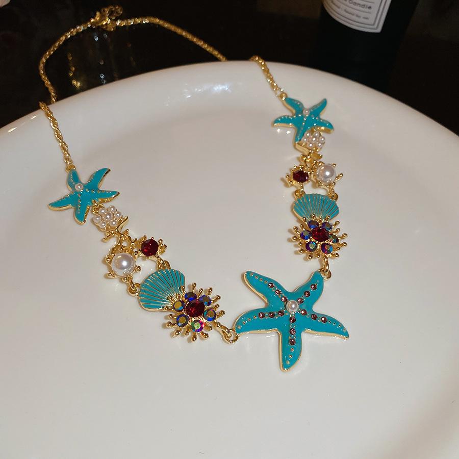 Marine Series Starfish Shell Coral Pendant Necklace for Women Luxury Imitation Pearl Rhinestone Chain Necklaces Boho Jewelry F