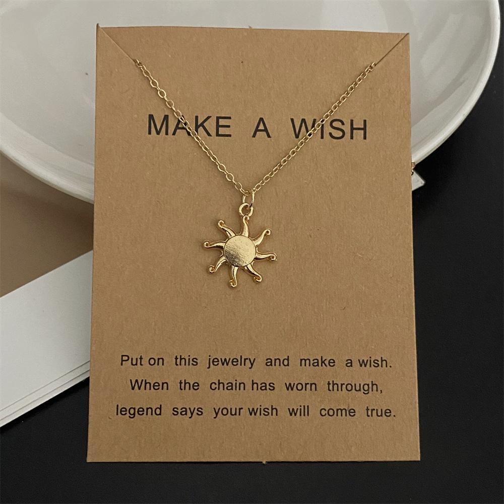 Moon Star Pendant Necklace for Girl Women Golden Color Various Design Link Chain Choker Necklace Gift for Friend Fashion Collar