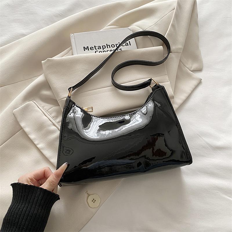 Women French Simple Style Glossy Daily Underarm Shoulder Handbag
