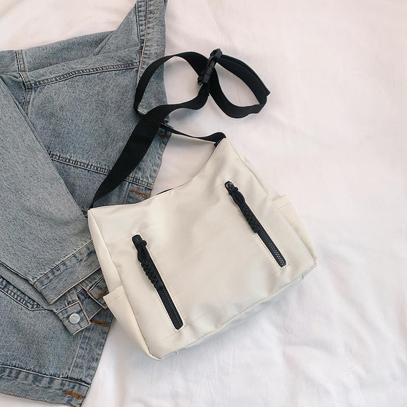 

Fashionable Women s Commuter Bag 2024 New Spring Simple Shoulder Bag Retro Large Capacity Crossbody Tote Bag белый