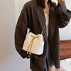 Ling Grid Řetízková Kbelíková Taška, Jednoduchá Crossbody Taška, Dámská Módní Ramenní Taška se Stahovací Šňůrkou a Střapcem