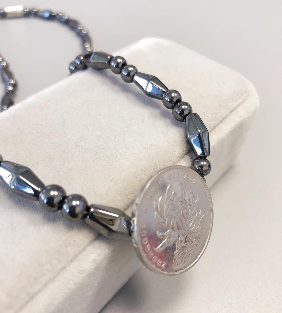 Ecooon 5A Grad Stark Magnetische Hämatit Halskette mit Spiegelpolierter Oberfläche, Terahertz Mineral Halskette für Männer und Frauen