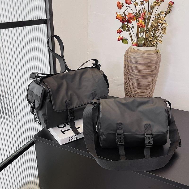 Trendy New Minimalist Messenger Bag TikTok Dropshipping Crossbody Shoulder Bag Casual Unisex Large Capacity Bag