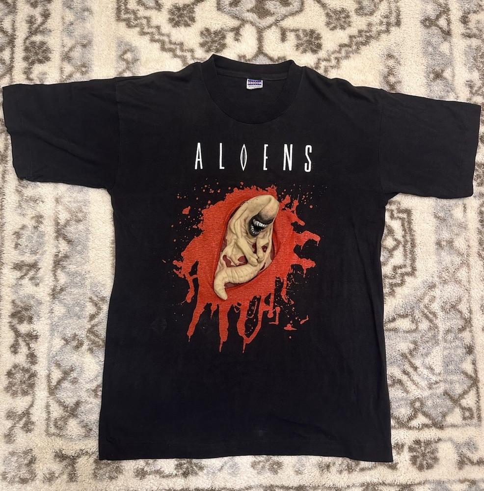 Vintage 1990’s Aliens Movie Chestburster Shirt Black reprint PA6740 Unisex T-Shirt M