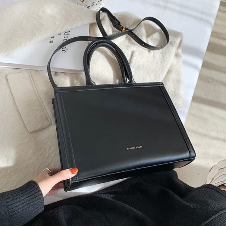 New High-end Texture Women's Commuter Messenger Bag Handbag