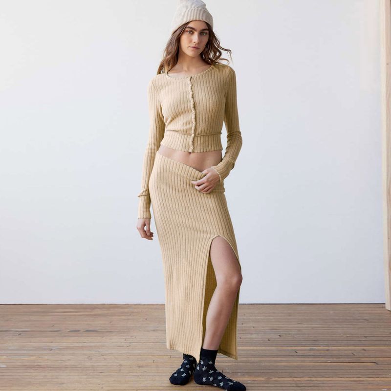 

Круглый вырез Длинный рукав Раздельный костюм Однотонный Круглый вырез Пряжка Длинный рукав Раздельный костюм Женский Yellow XL