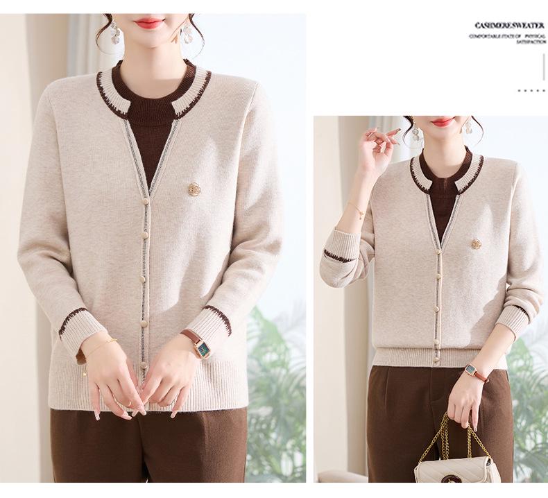 Women's Red Velvet-Lined Knitted Top: Warm, Stylish Casual Base Layer for Middle-Aged and Elderly