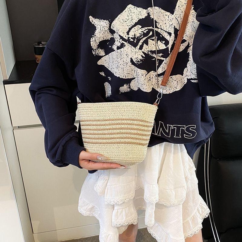 Sommer super angesagt Mini kleine Tasche Damen Neu Vielseitig Umhängetasche Stroh gewebt High-End Meeresstrand Handy Tasche