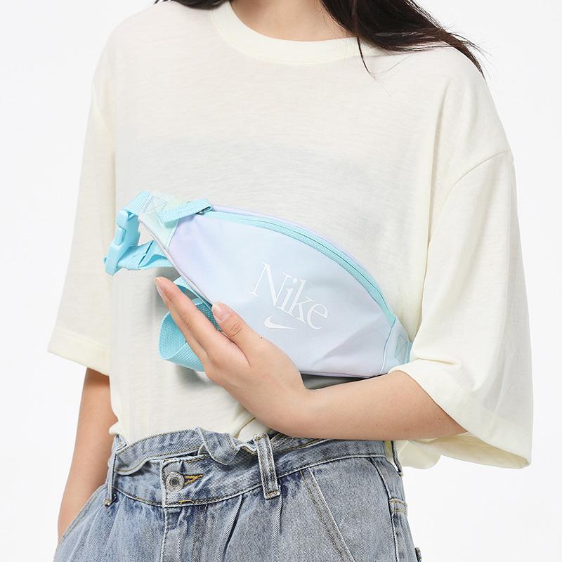 Nike Fabric Sports Bag, Crossbody Bag, Fanny Pack Regular Unisex Sky Blue/Gray DJ8068-482 ()
