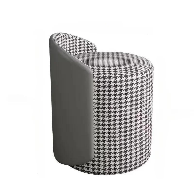 Легкий роскошный косметический табурет со спинкой бытовой небольшой бесшумный табурет для туалетного столика высококачественные овечьи табуреты для макияжа 46439₽