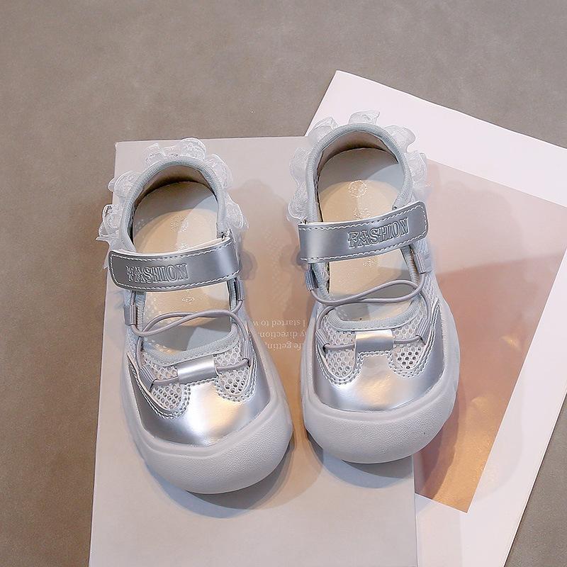 

Девичьи кроссовки 2025 лето новые кружевной край детская спортивная мода маленькая девочка мягкая подошва нескользящие туфли принцессы 25 серебряный