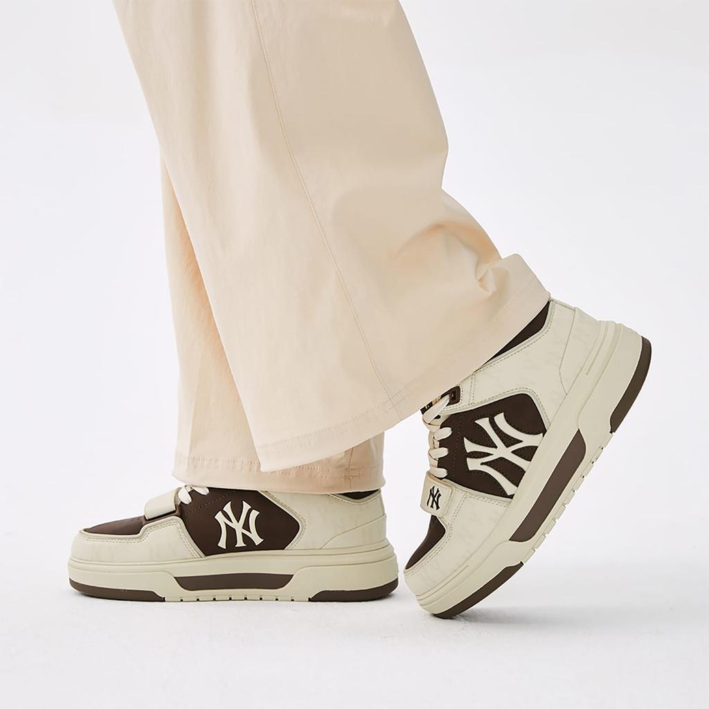 MLB New York Yankees Synthetic Leather Slip Resistant, Abrasion Resistant, Height Increasing High top Skateboard Shoes 3ASXW015N-50BRS