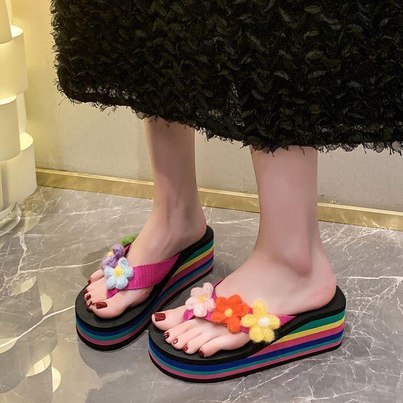 2025 summer new cool slippers women wear flowers thick bottom slope heel flip-flops women vacation beach slippers women