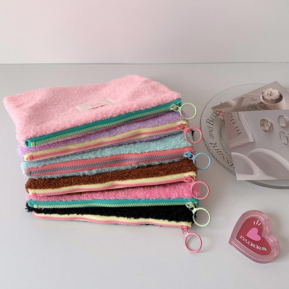 New Ins Plush Envelope Makeup Bag Student Toiletry Bag Skincare Organizer Girl Headphone Data Cable Pouch Travel Cosmetics Bags