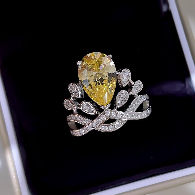 

Кольцо из стерлингового серебра 925 пробы с цирконом в форме капли и короной - Женский европейский и американский стиль US 7