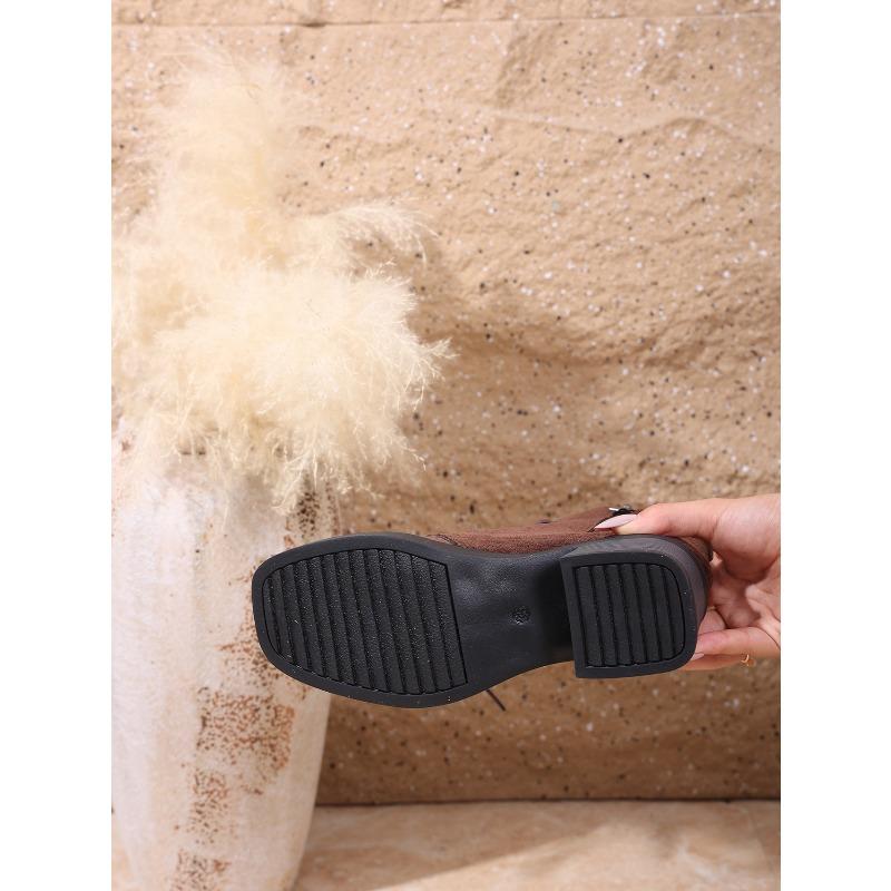 Vintage Embroidered Mid-heel Martin Boots Women's Fall 2025 New Plus-size Block Heel Side Zipper Booties