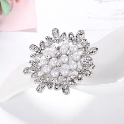 Perlenblumen High-End Exquisite Modebrosche Legierung Weißer Strass Perlen-Korsage