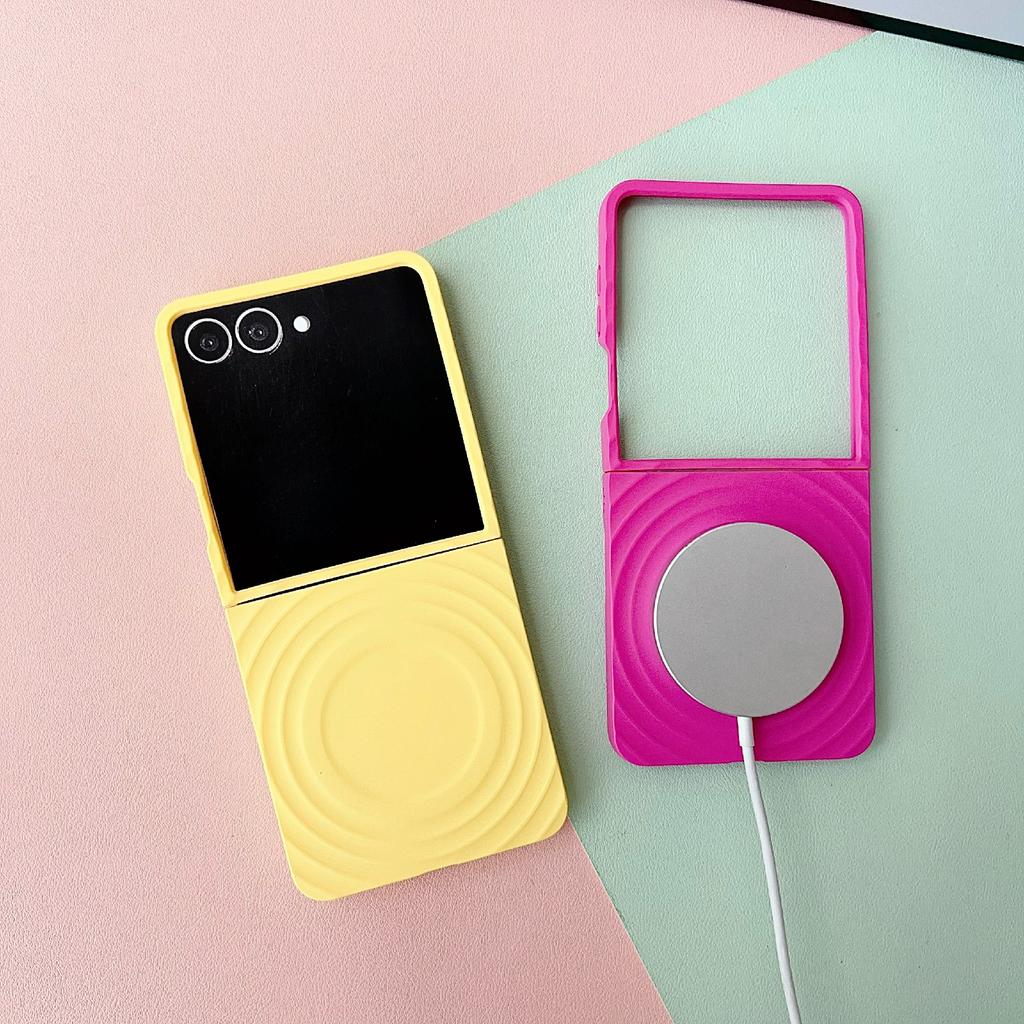 For Samsung Galaxy Z Flip7 5G Magnetic Case Skin-Touch Wave Teature Hard PC Phone Cover