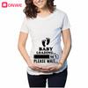 T-shirt Stampata da Donna Incinta 'Baby Girl Loading' Maglietta a Maniche Corte da Mamma Annuncio Gravidanza Top Tee