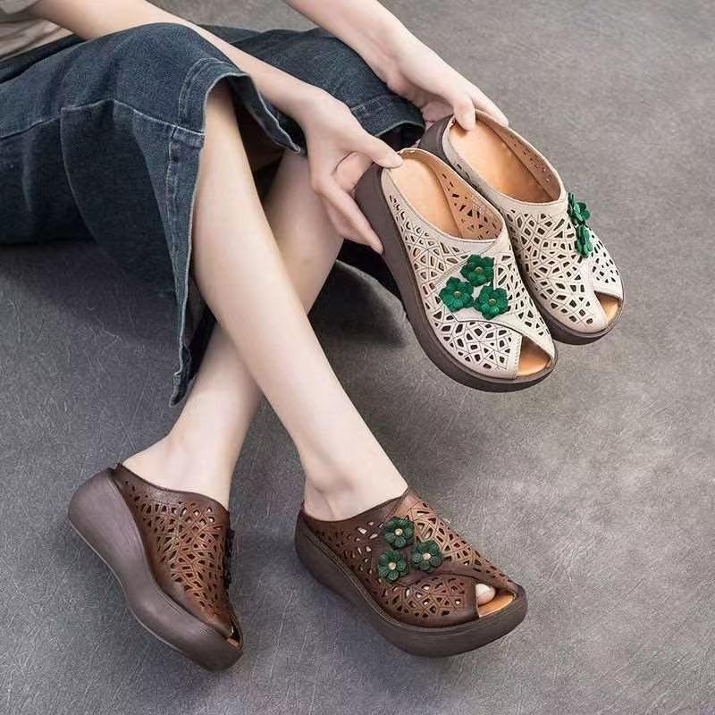 Thick-soled Soft Leather Slippers Women's 2025 New Breathable Summer Fish Mouth Handmade Flowers Retro Ethnic Style Hollow Sandals