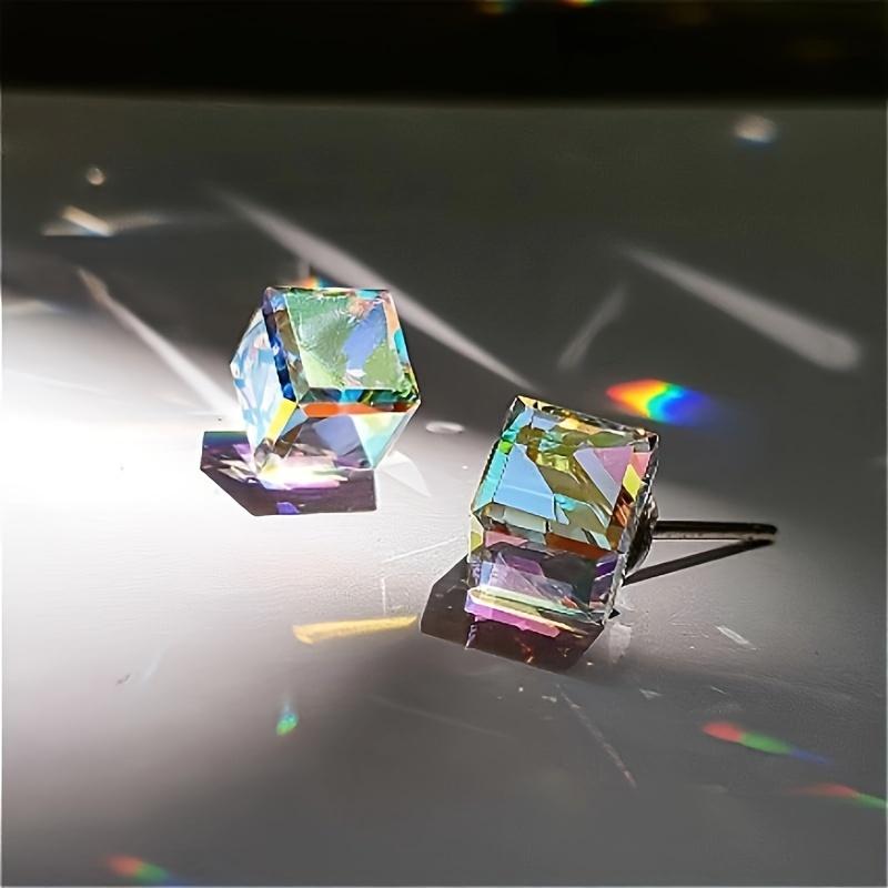 Fashionable Small Cubic Crystals Water Cube Stud Earrings Simple Dreamy Niche Design Jewelry For Women Accessories Ear Rings