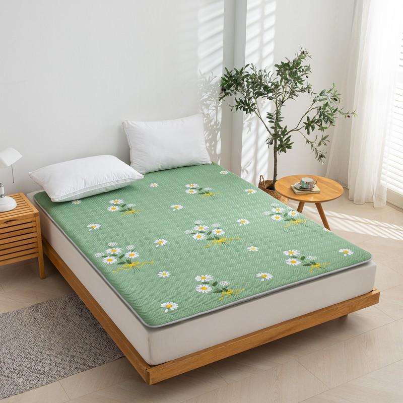 Thickened Soft Tatami Mattress Pad for Single Student Dormitory, 1.5 Meter