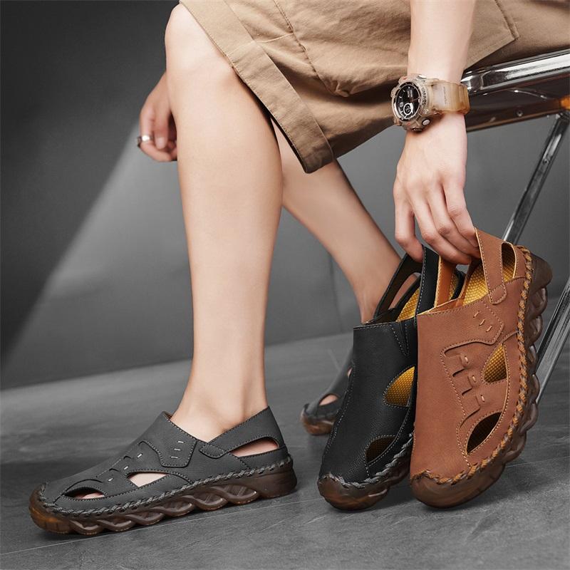 Men Outdoor Hiking Sandals Handmade Flats Black Summer Roman Sandals Retro Wide Leather Beach Shoes Over Sized