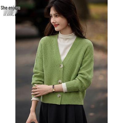 Women's V-Neck Knit Cardigan Sweater T54Z100