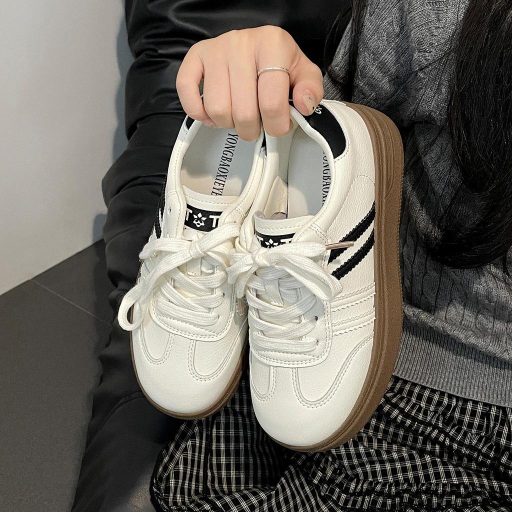 Queen Fan retro versatile platform white shoes women's 2025 new summer skirt casual low-top board shoes